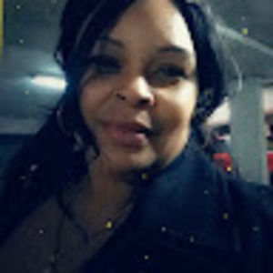 Meet your Posher, Deonna